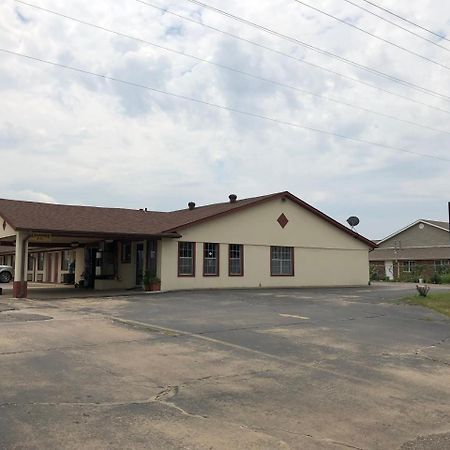 Rexdale Inn Seminole Exterior photo