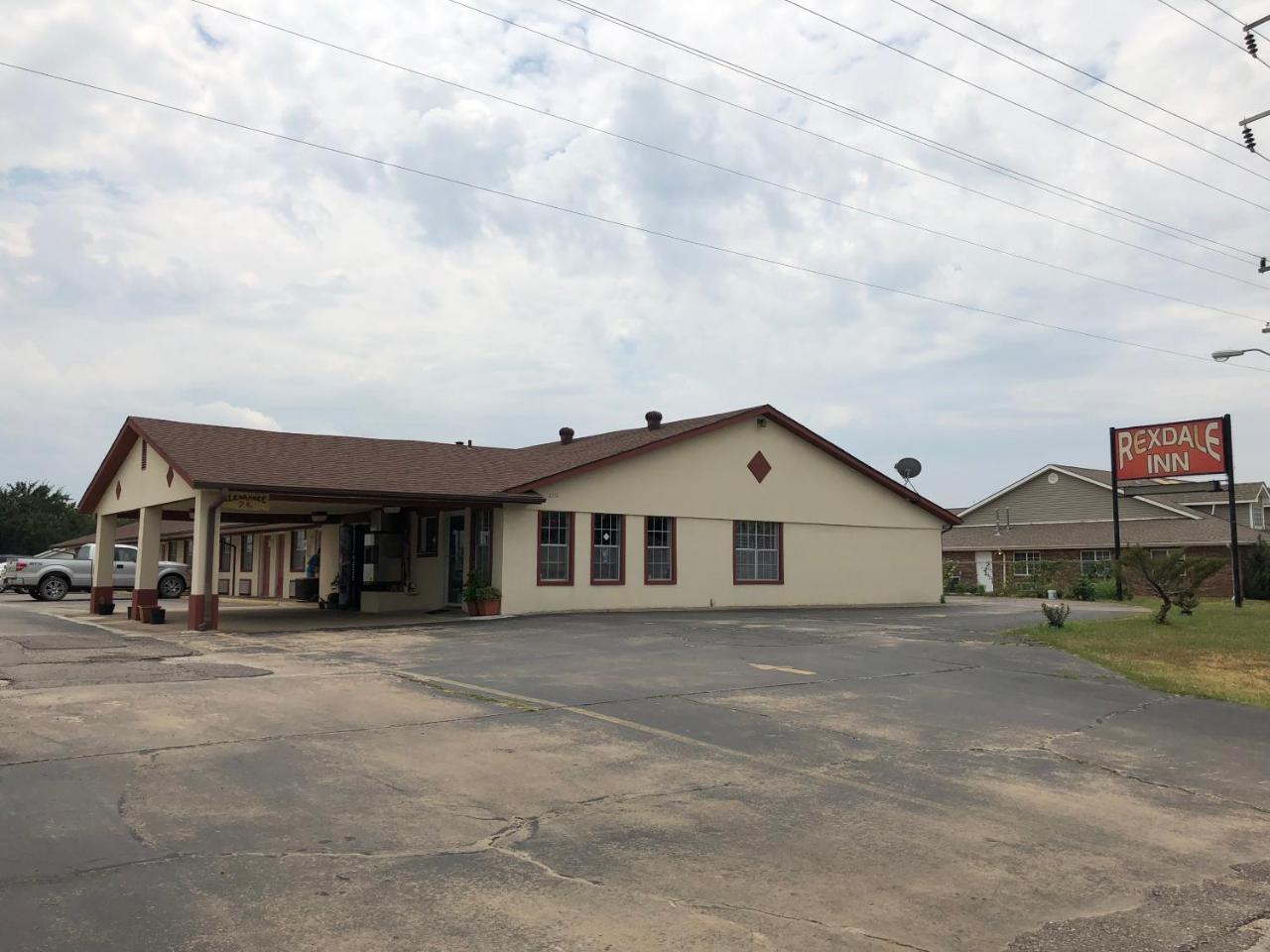 Rexdale Inn Seminole Exterior photo
